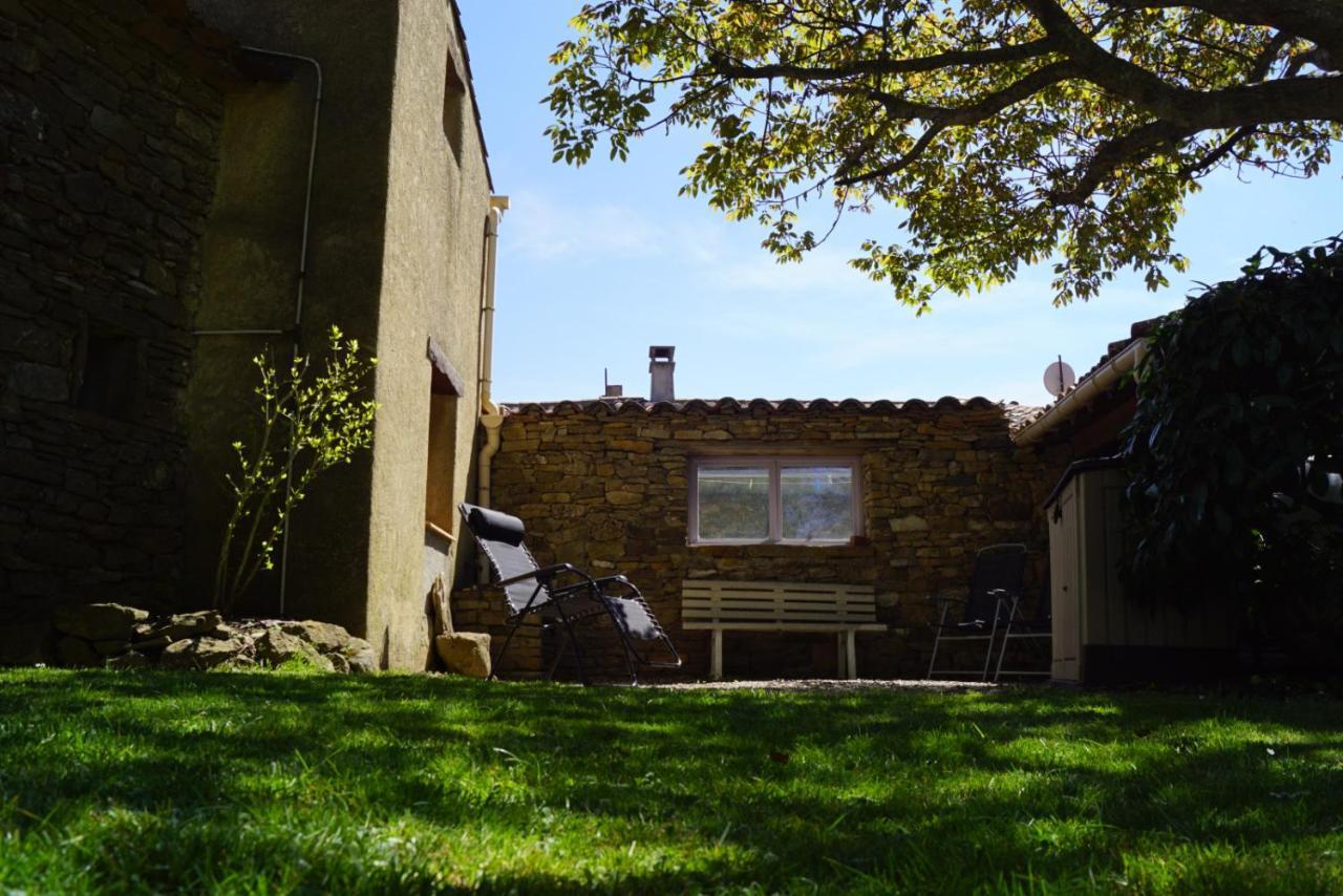 La Petite Maison Dans La Prairie Cassaignes Exteriör bild