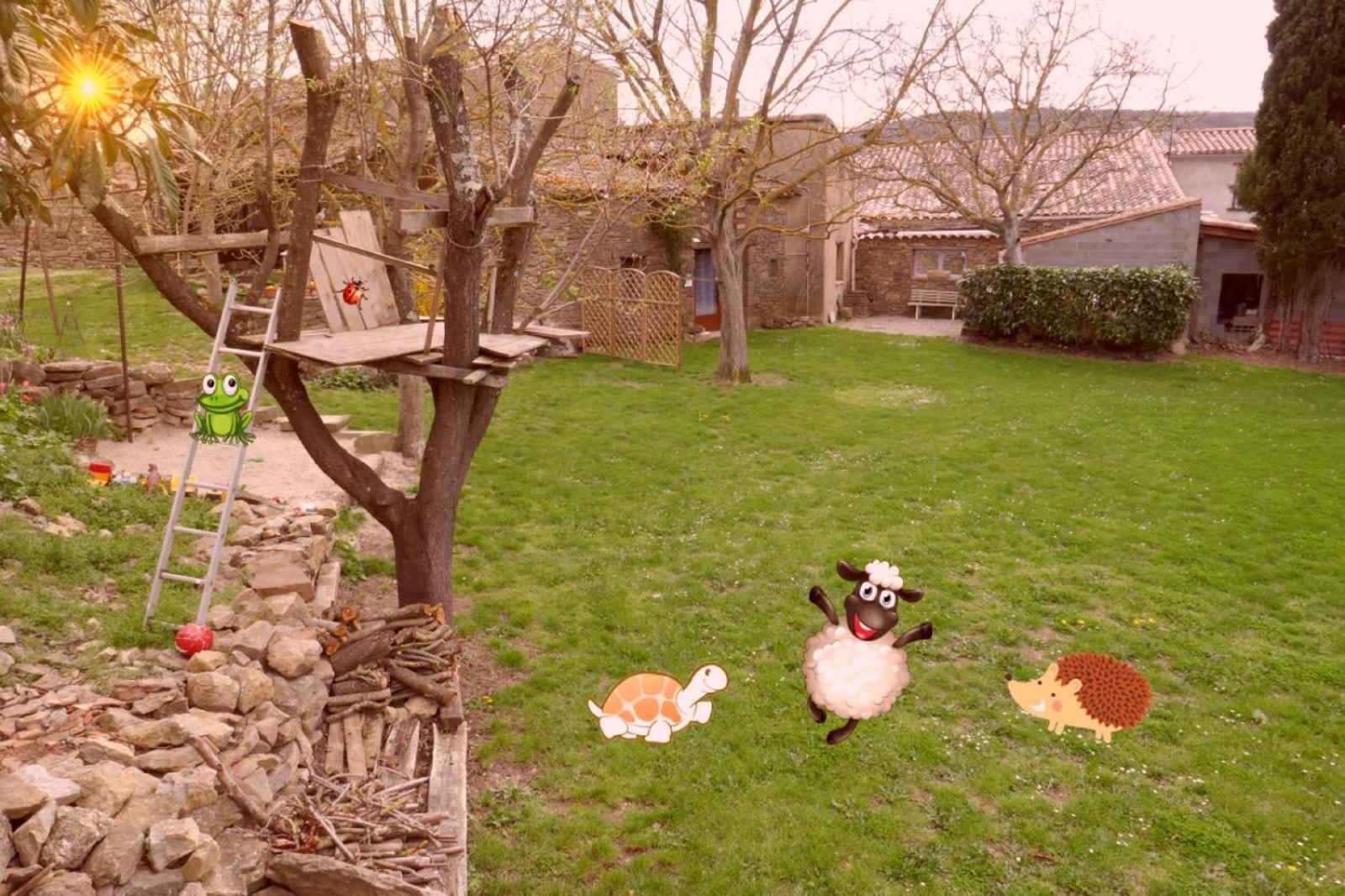La Petite Maison Dans La Prairie Cassaignes Exteriör bild